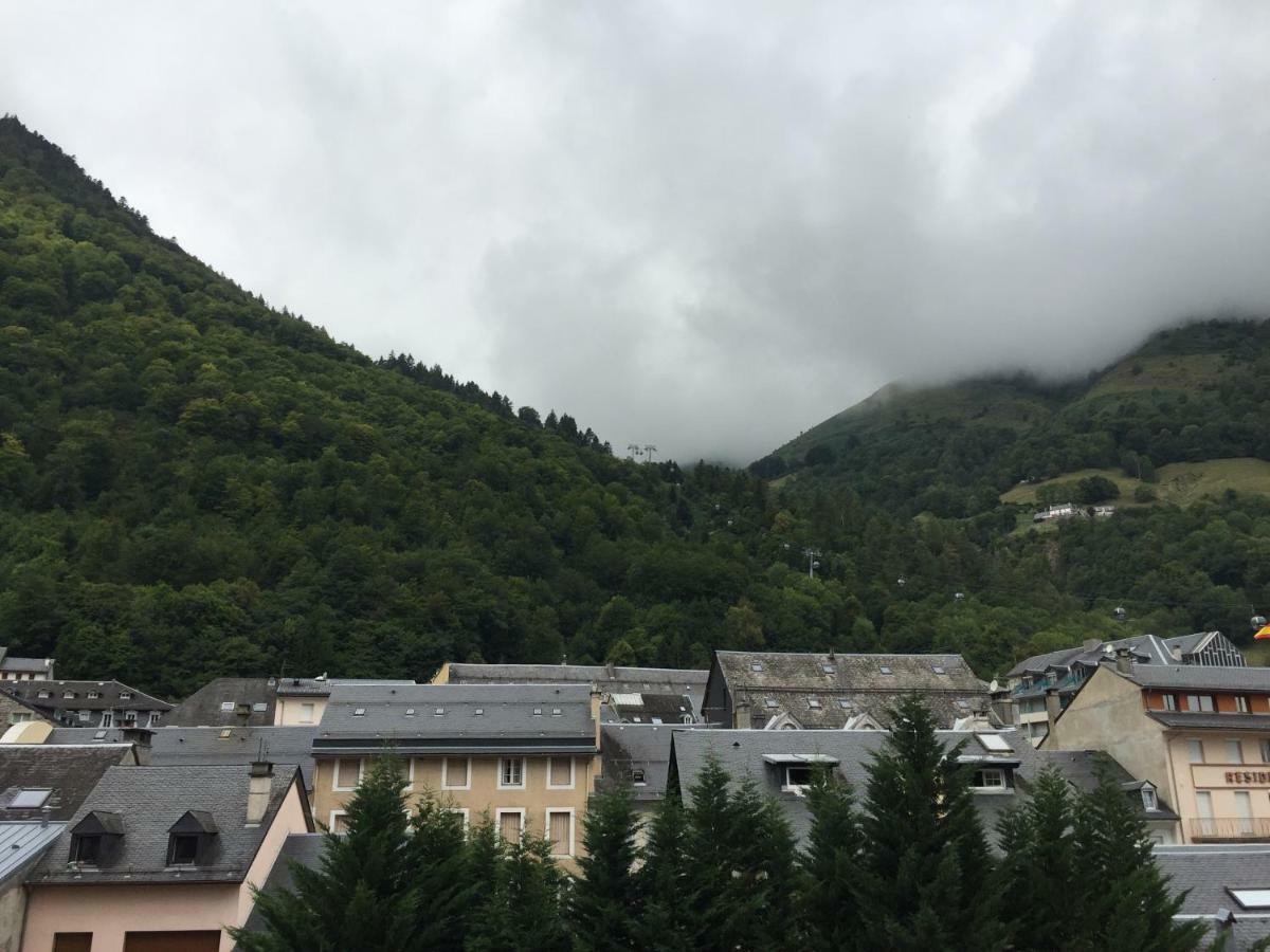 Appartement Prive Dans Residence Balneo Aladin Cauterets Exterior foto